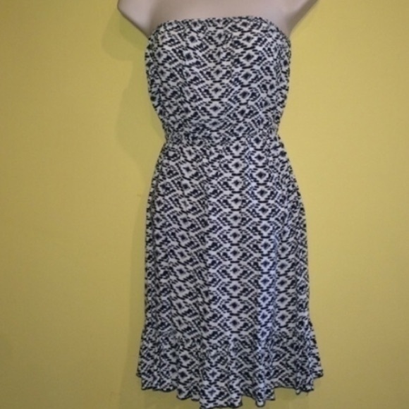 Charlotte Russe Strapless Summer Dress S - Picture 2 of 4